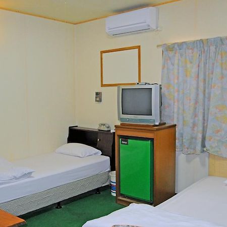 Yoshida Hotel Okinawa ภายนอก รูปภาพ